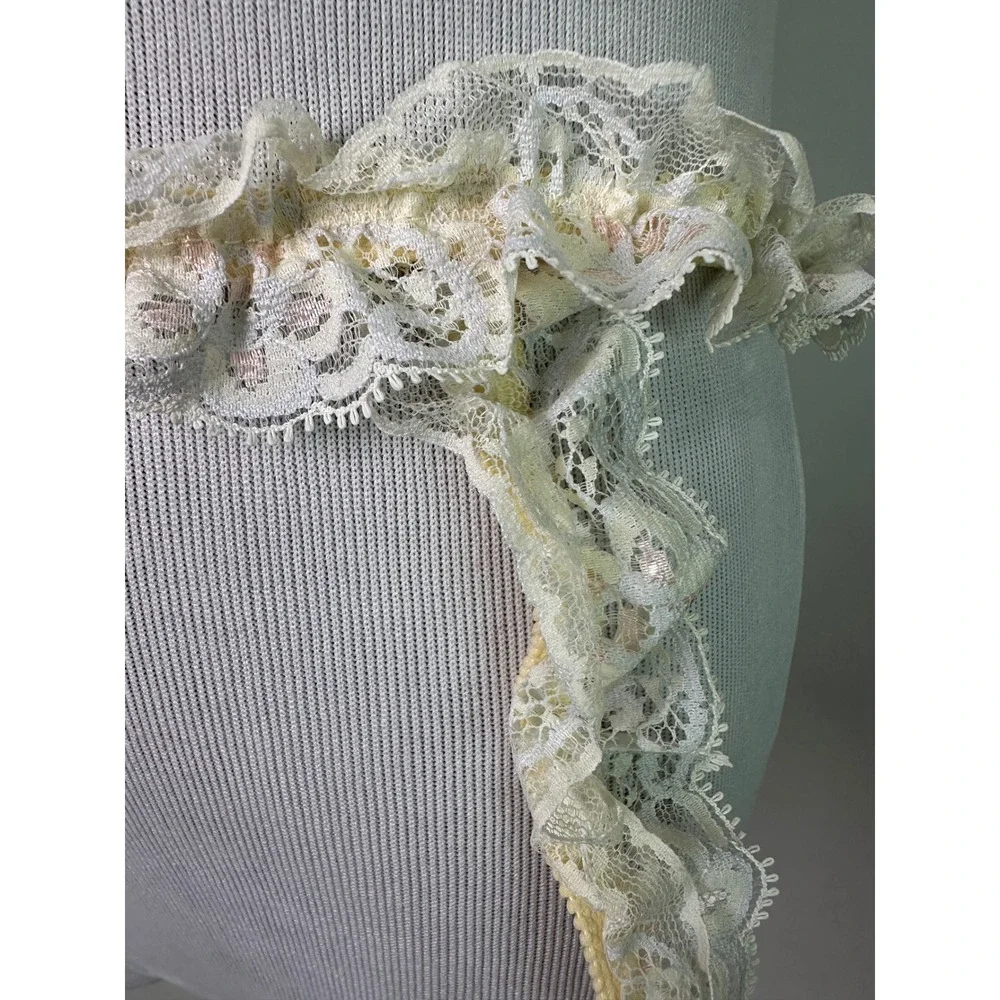 Vintage 1970s lace